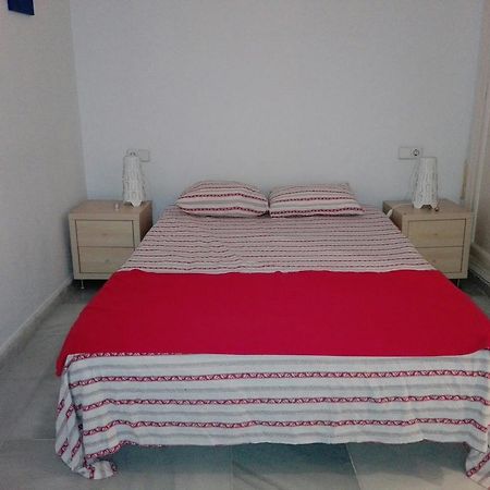 Céntrico Apartamento con Patio Privado Siviglia Esterno foto