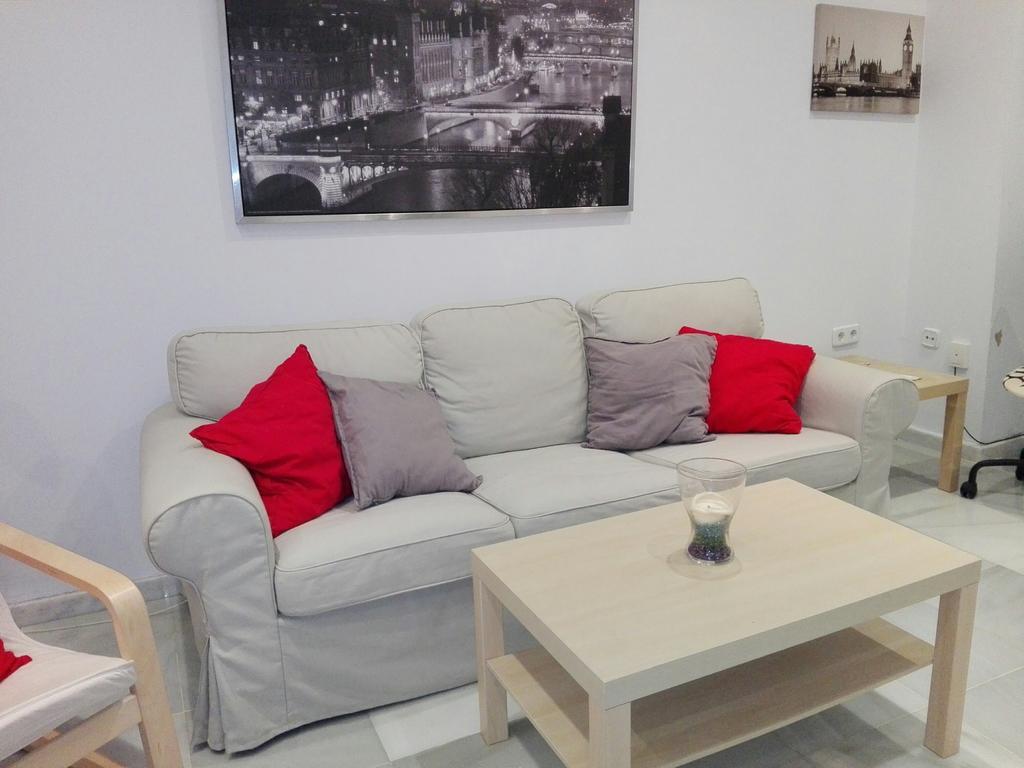Céntrico Apartamento con Patio Privado Siviglia Esterno foto