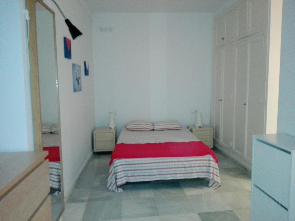 Céntrico Apartamento con Patio Privado Siviglia Esterno foto