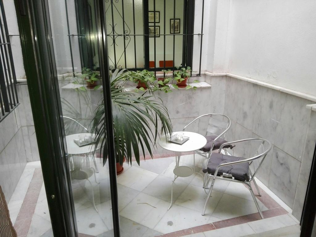 Céntrico Apartamento con Patio Privado Siviglia Esterno foto